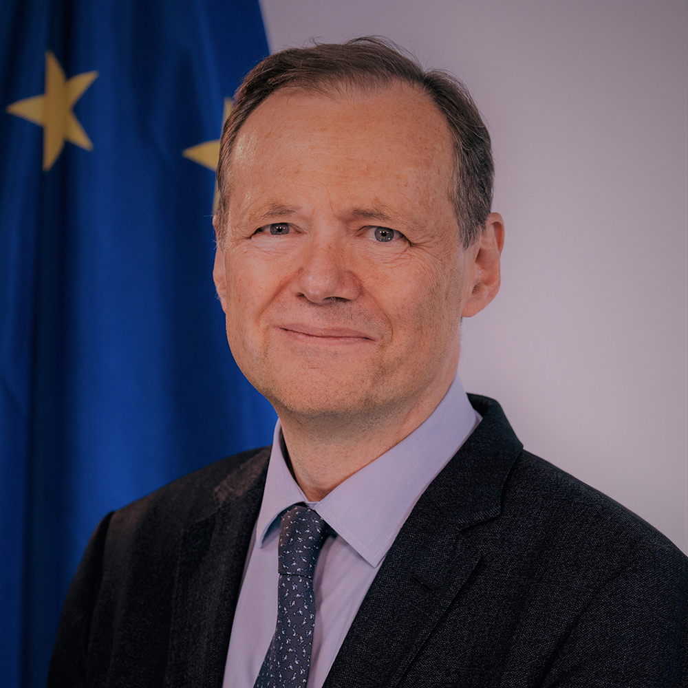 Roberto Viola
